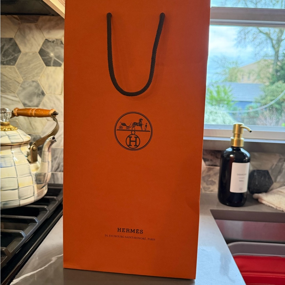 Hermès Orange Gift Bag